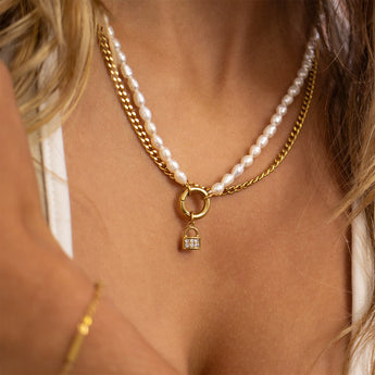 3mm Elegant Diamond Cut Curb Chain Necklace – 18K Gold PVD Stainless Steel - Iron Wire Decor