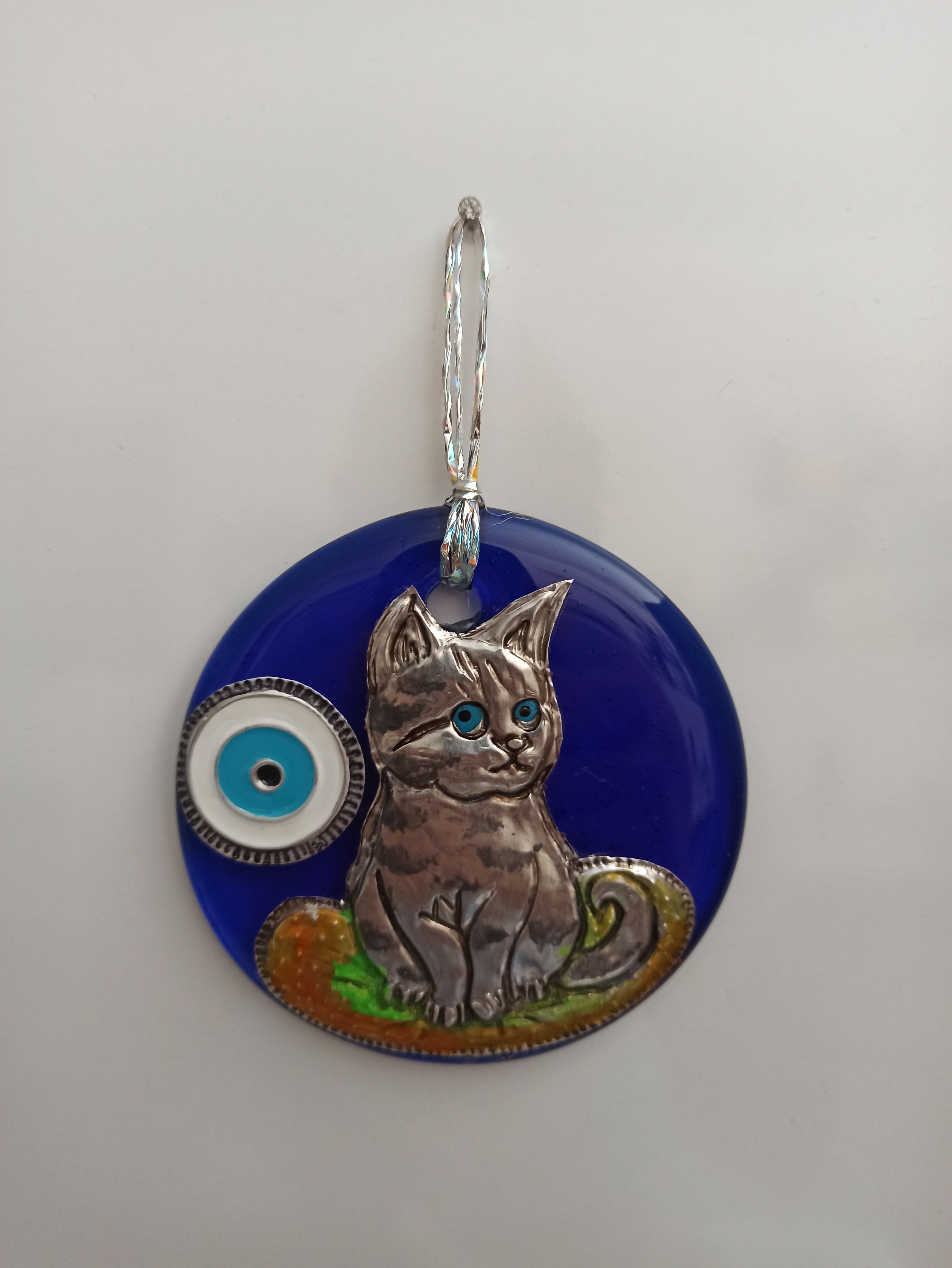 Metal kabartmalı kedi figürlü nazar boncuğu,Nazar, Duvar Nazarlığı, Yeni Ev Hediye Fikri,4.3" (11 cm)