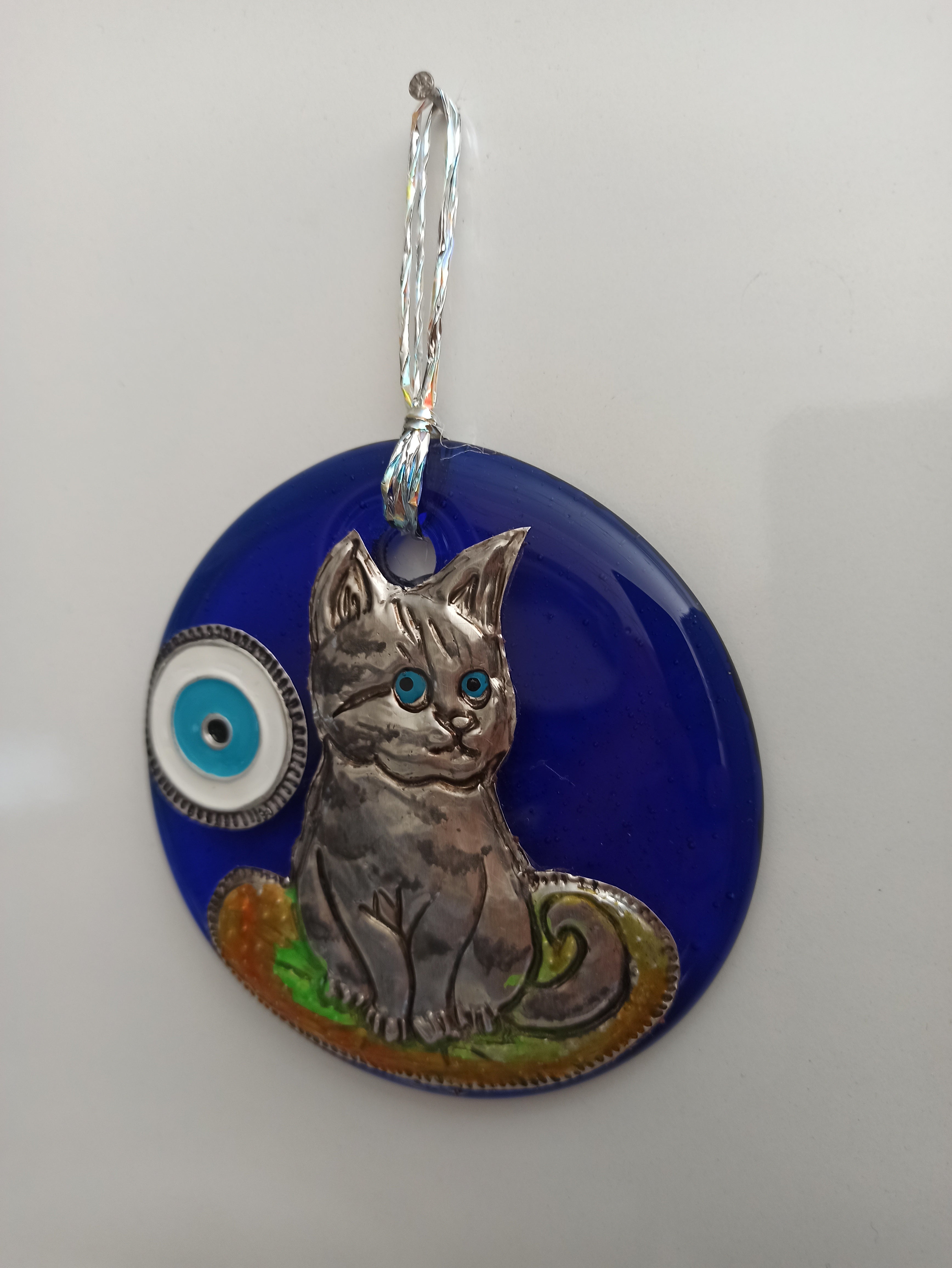 Metal kabartmalı kedi figürlü nazar boncuğu,Nazar, Duvar Nazarlığı, Yeni Ev Hediye Fikri,4.3" (11 cm)