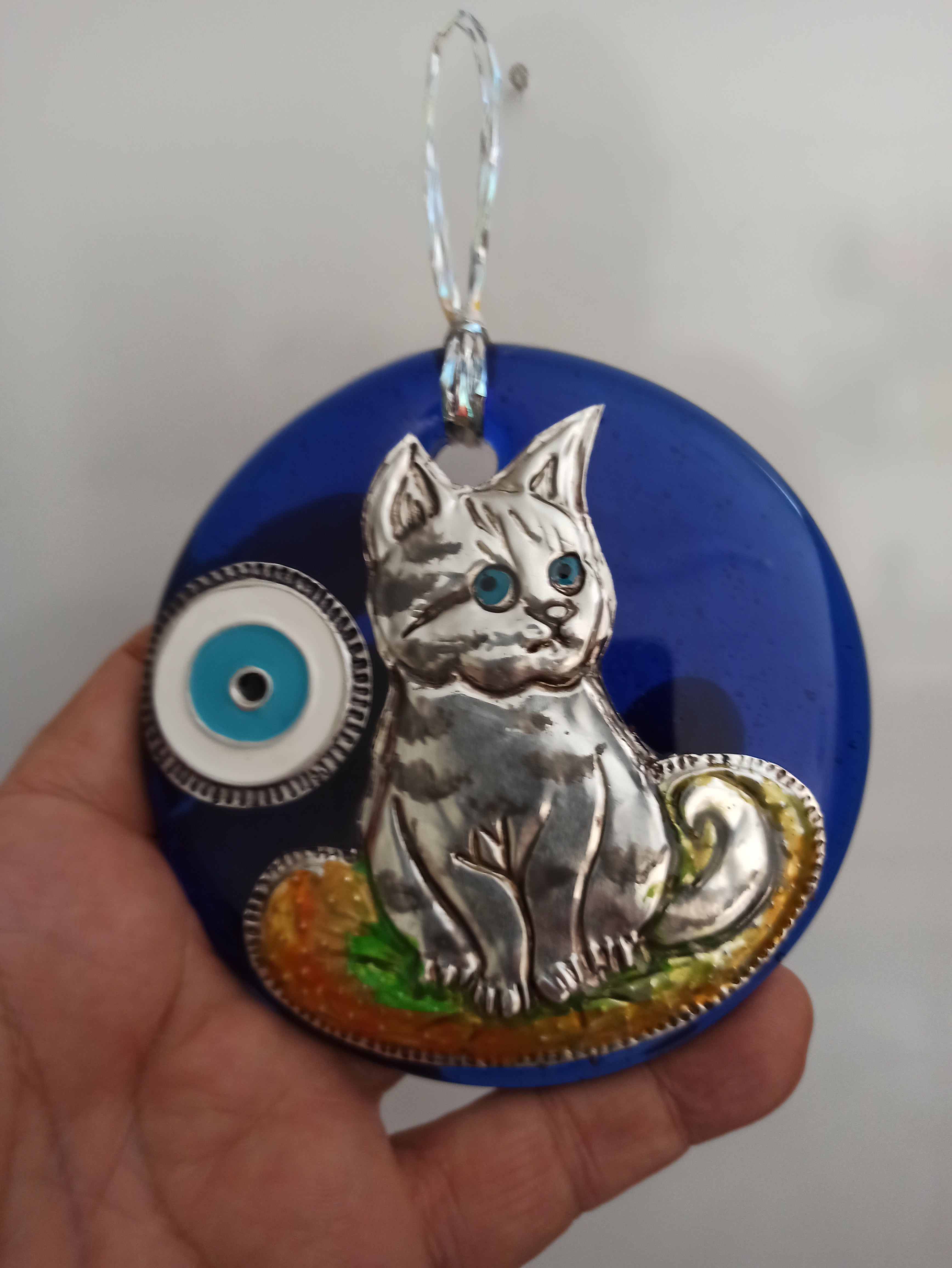 Metal kabartmalı kedi figürlü nazar boncuğu,Nazar, Duvar Nazarlığı, Yeni Ev Hediye Fikri,4.3" (11 cm)