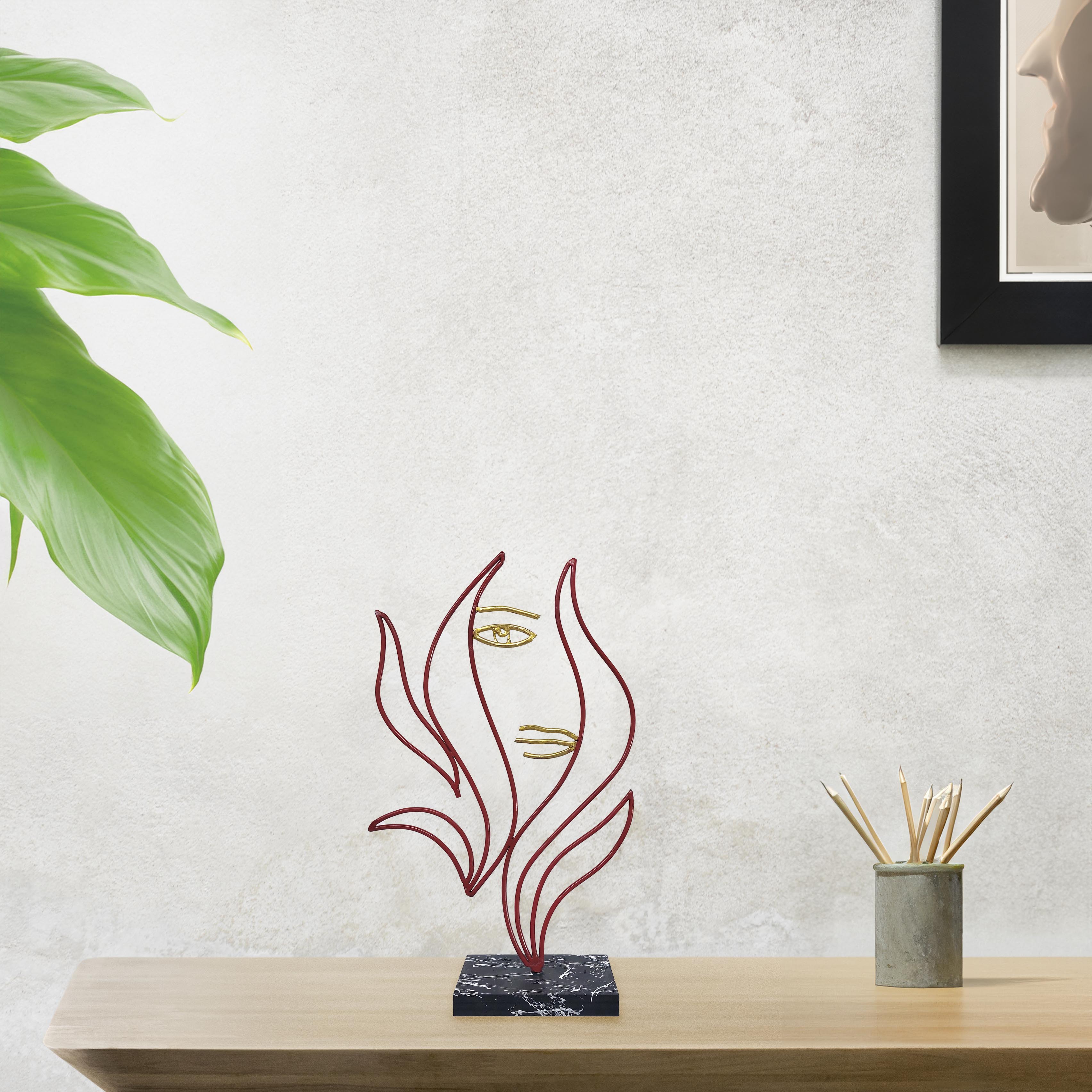 Fiery woman silhouette,Handmade Wire Home Decor