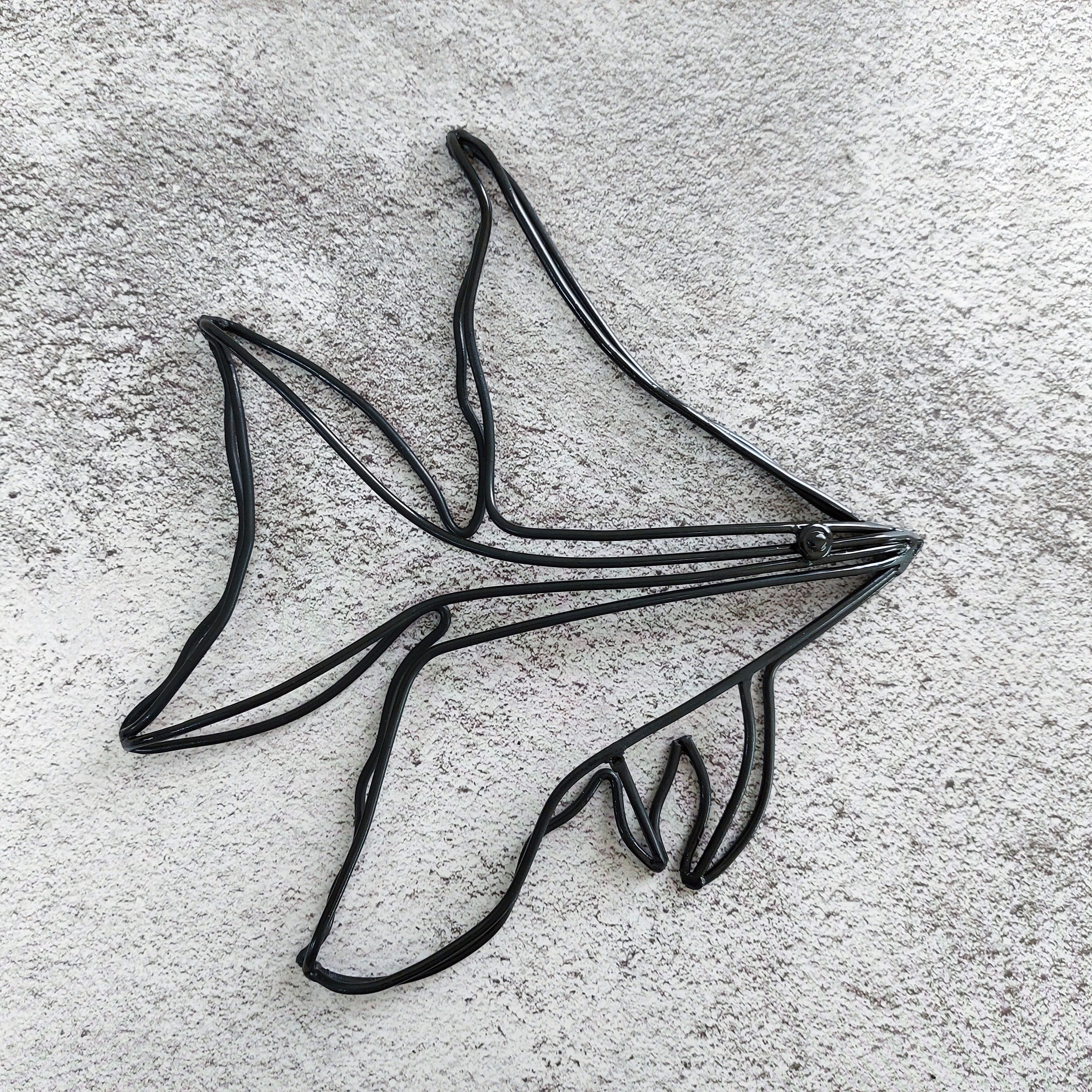 Single Metal Wire Fish,3D Bending Finny wall decor