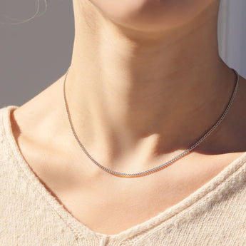 6mm Stainless Steel Diamond Cut Curb Chain Necklace – Waterproof & Hypoallergenic - Iron Wire Decor